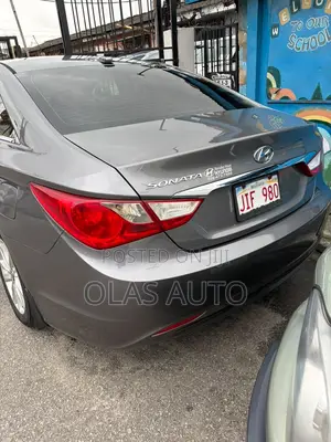 Hyundai Sonata 2012 Silver
