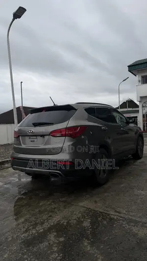 Hyundai Santa Fe 2014 Gray