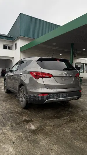 Hyundai Santa Fe 2014 Gray