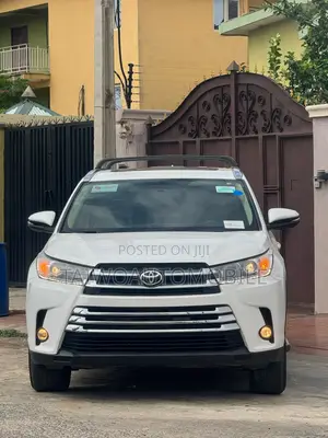 Toyota Highlander Limited V6 4x4 (3.5L 6cyl 6A) 2016 White