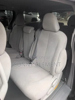 Toyota Sienna LE 8 Passenger 2012 Black