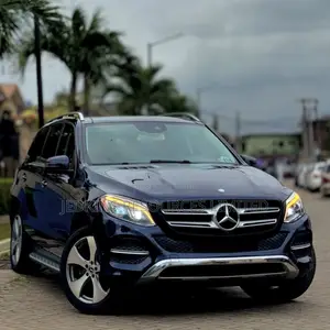 Mercedes-Benz GLE-Class GLE 350 2017 Blue