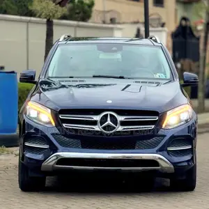 Mercedes-Benz GLE-Class GLE 350 2017 Blue