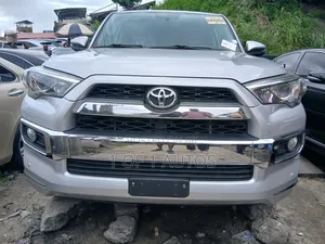 Toyota 4-Runner 2015 Silver