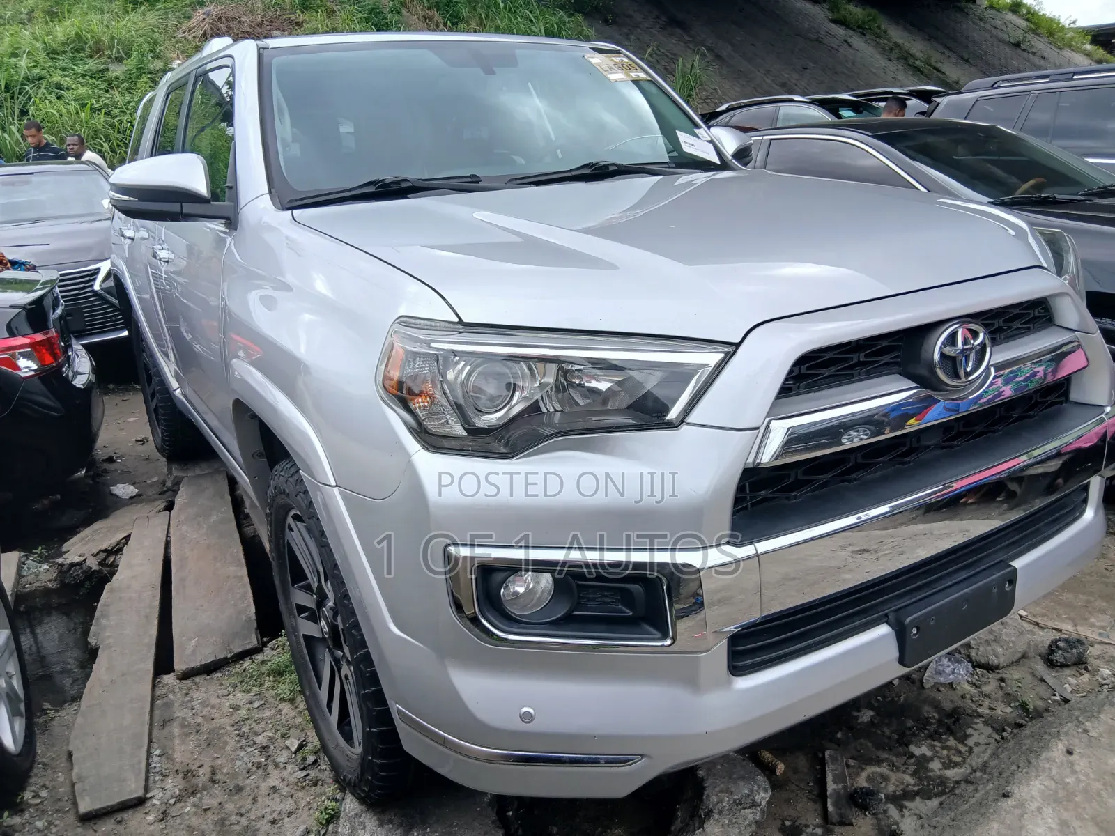 Toyota 4-Runner 2015 Silver