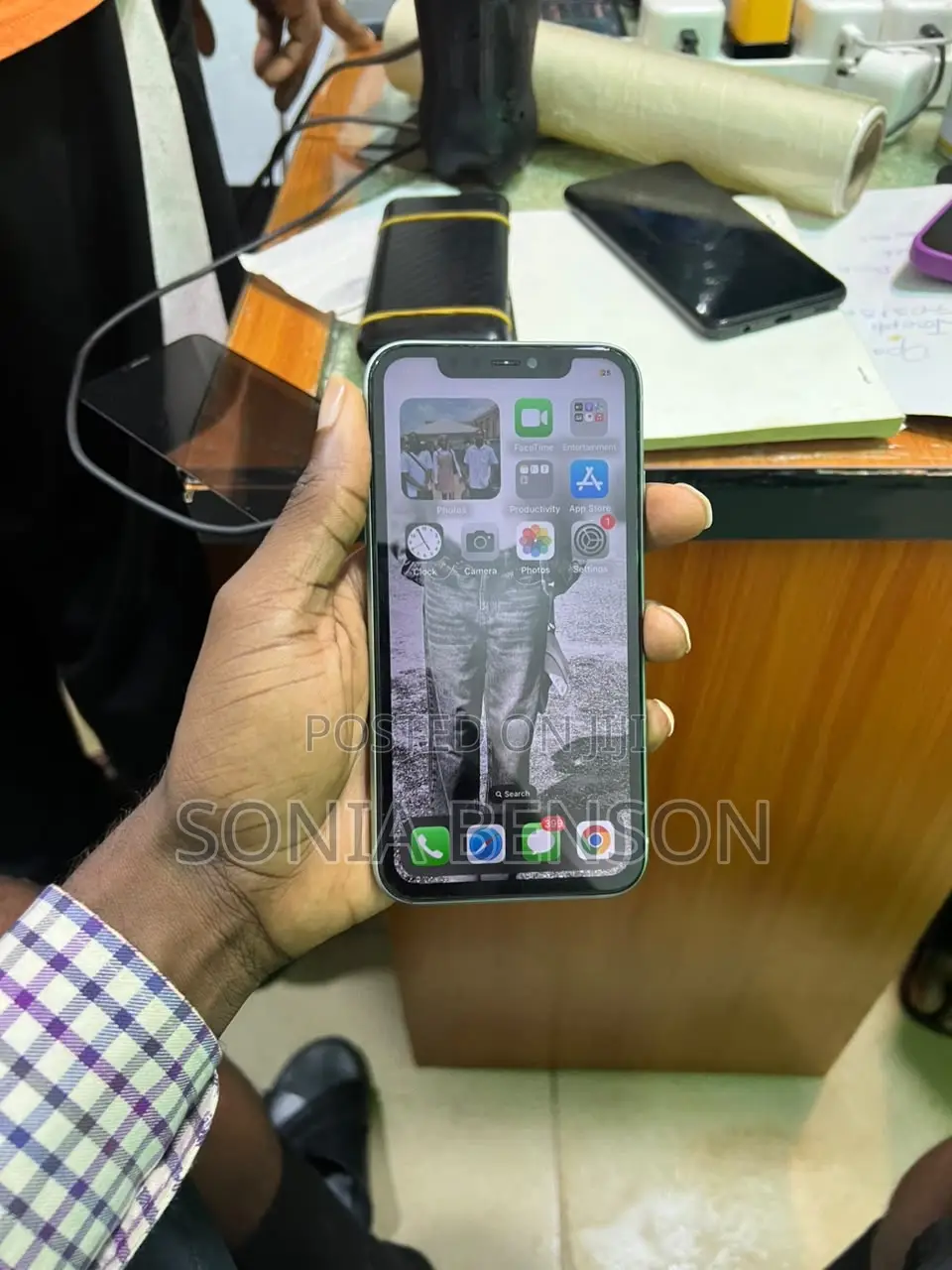 Apple iPhone 11 64 GB White