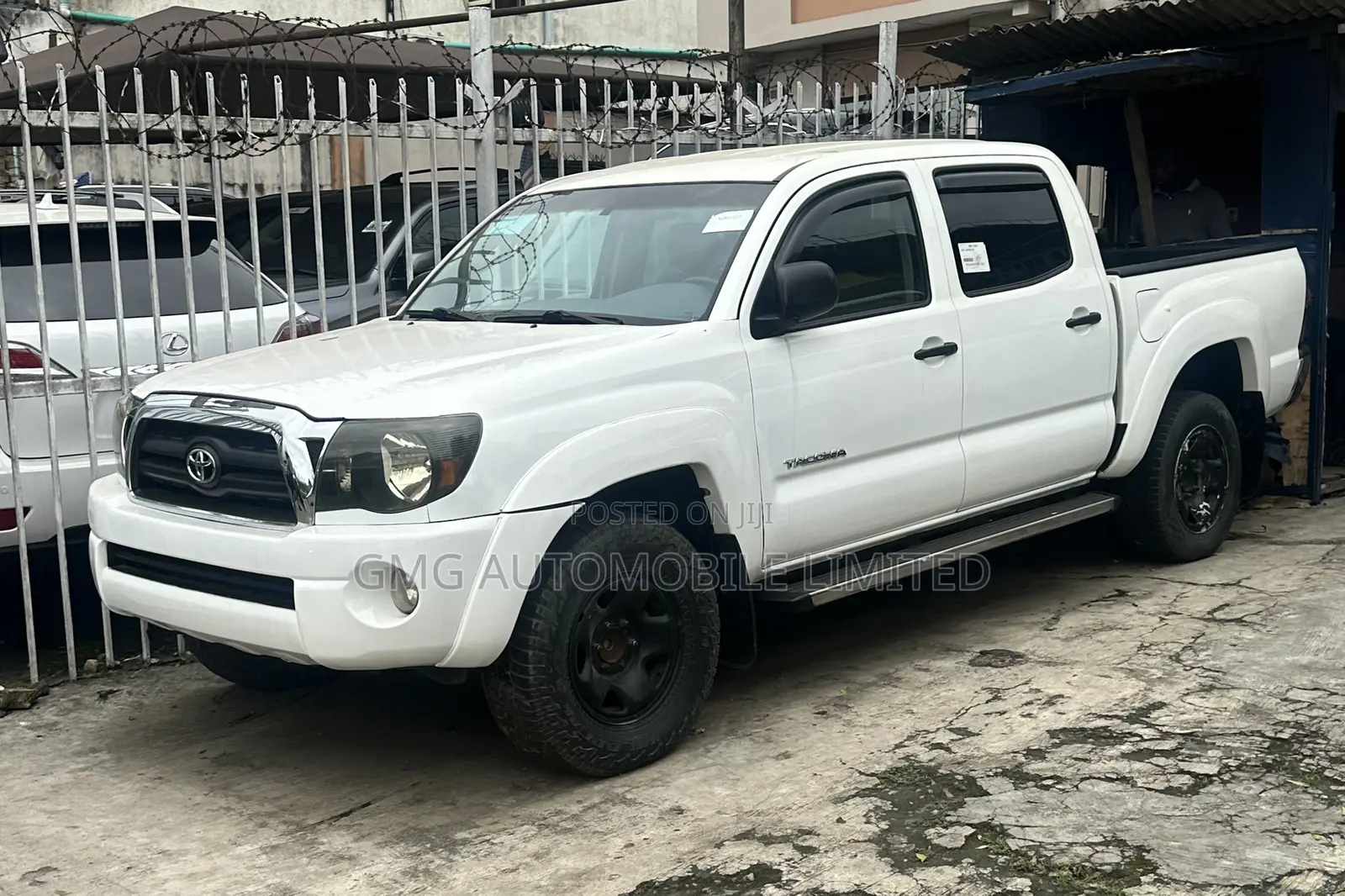 Toyota Tacoma 2007 White