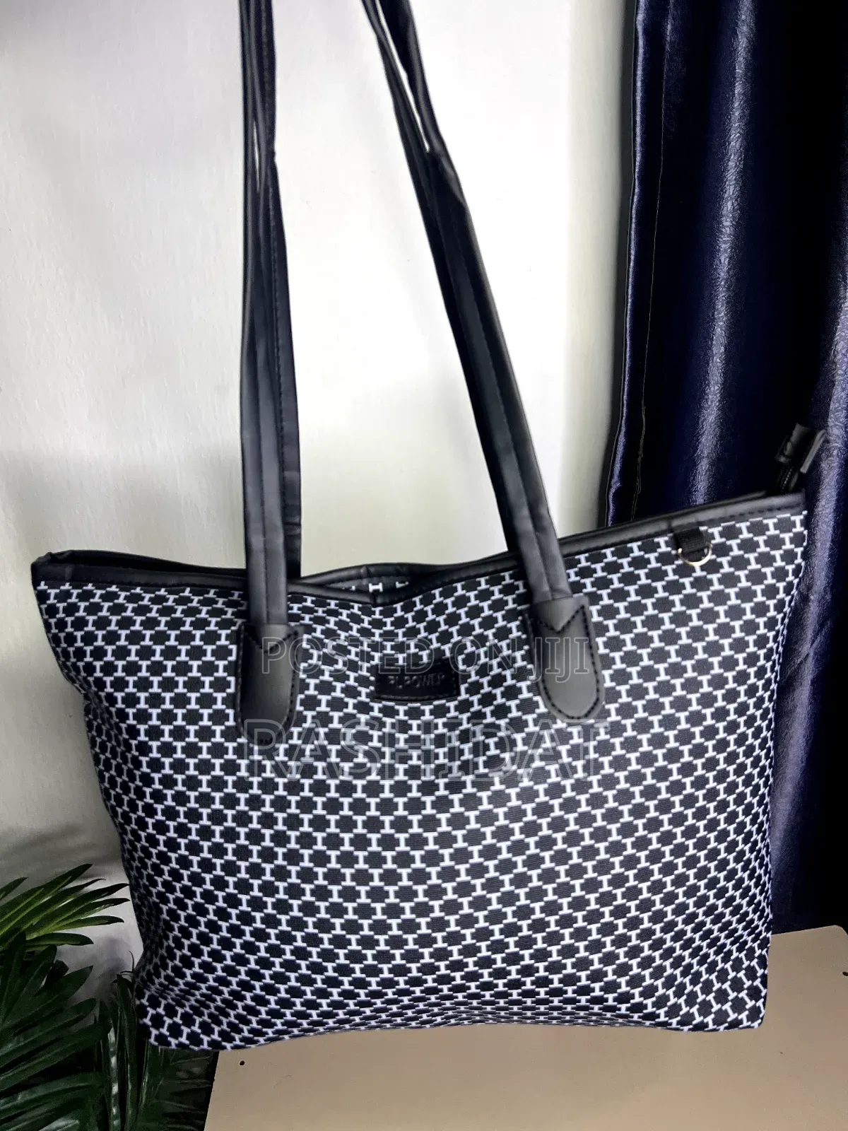 Tote Handbags