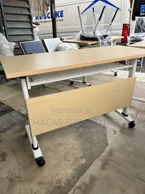 Mobile Foldable Training Desk With Wheels (Light Oak)
