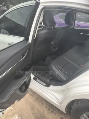 Toyota Camry 2025 White