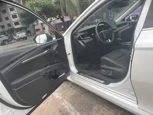 Toyota Camry 2025 White