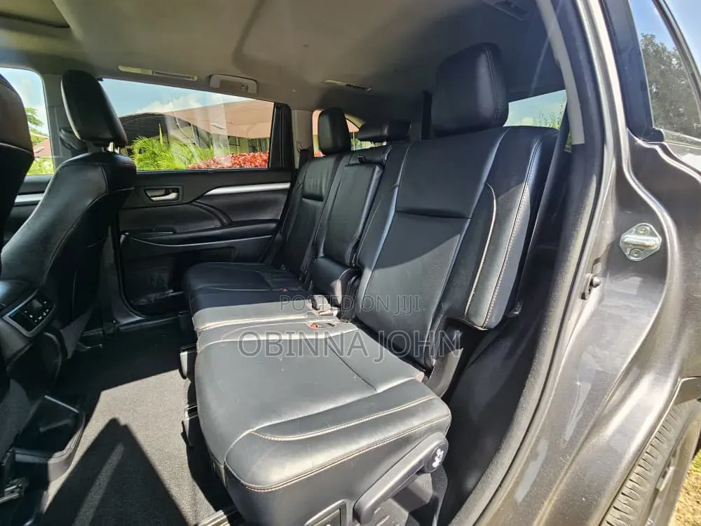 Toyota Highlander 2017 Gray