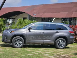 Toyota Highlander 2017 Gray