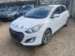 Hyundai Elantra 2017 White