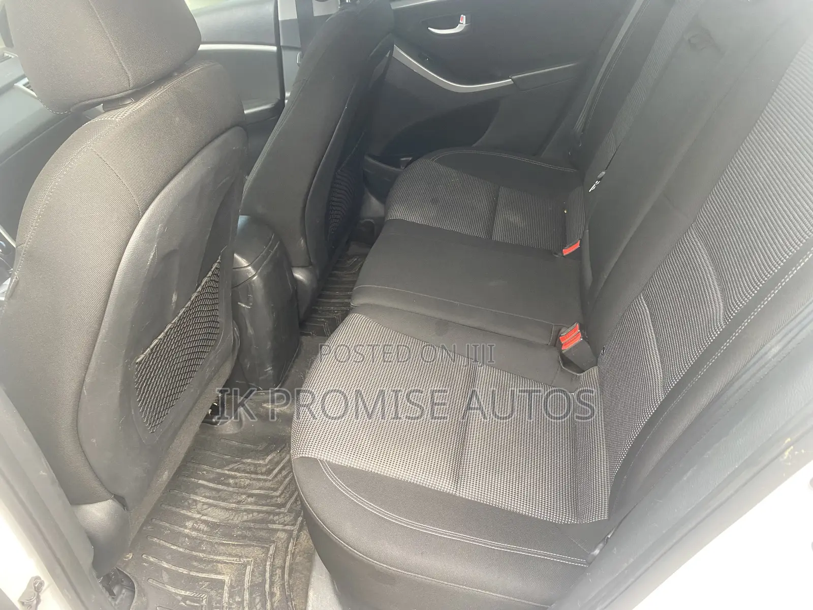 Hyundai Elantra 2017 White