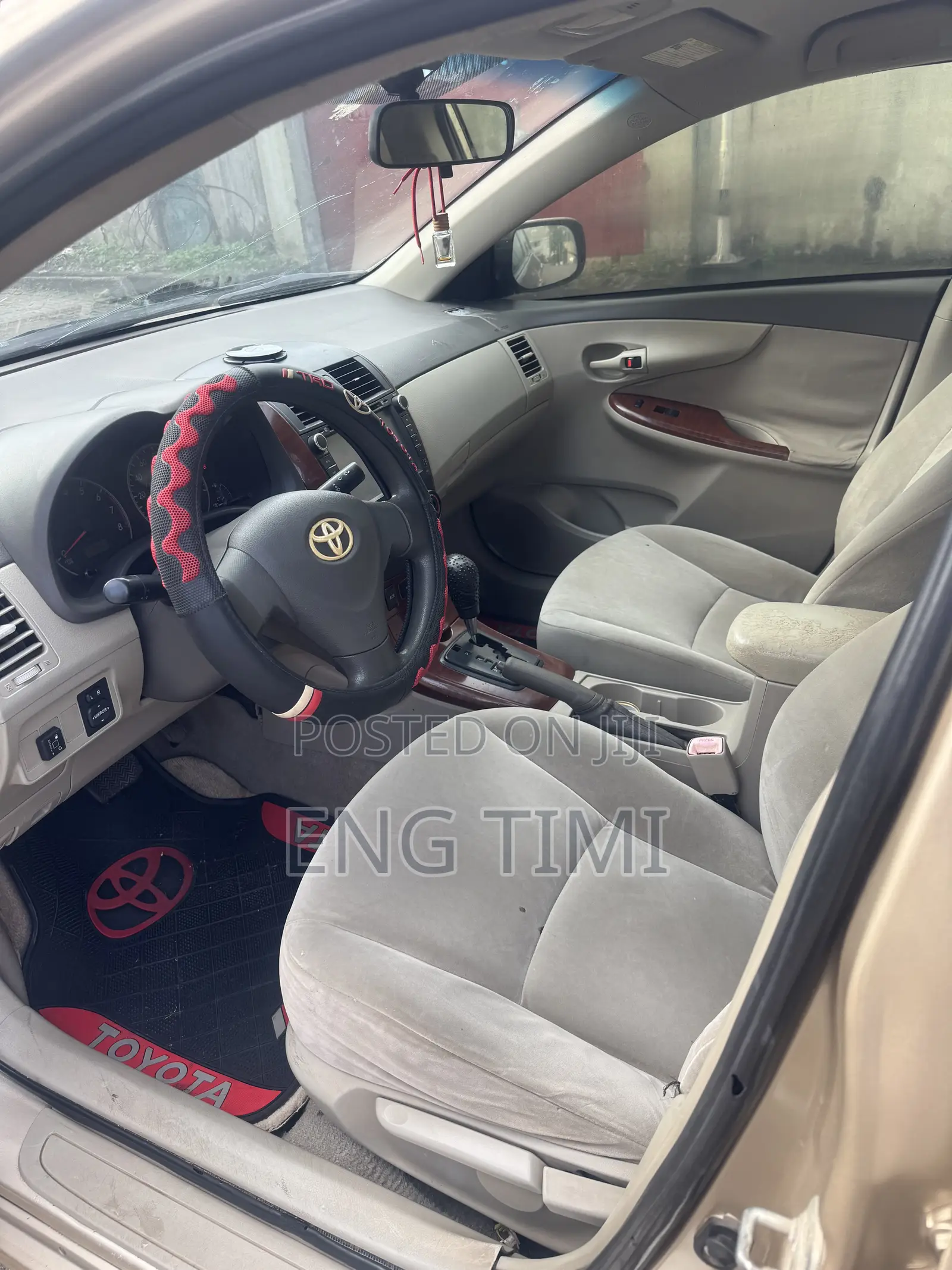 Toyota Corolla 2009 Gold