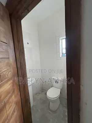Mini Flat in Chinese Estate, Ado / Ajah for rent