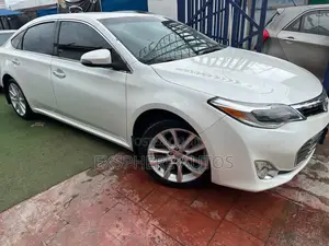 Toyota Avalon 2014 White
