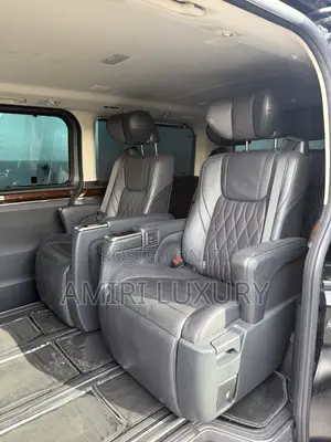 Toyota Granvia 2023 Black