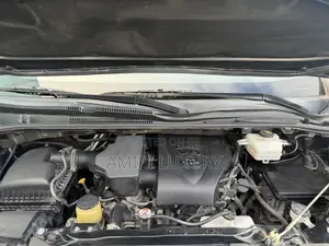 Toyota Granvia 2023 Black