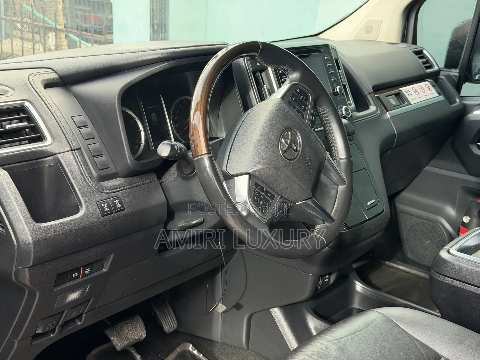 Toyota Granvia 2023 Black