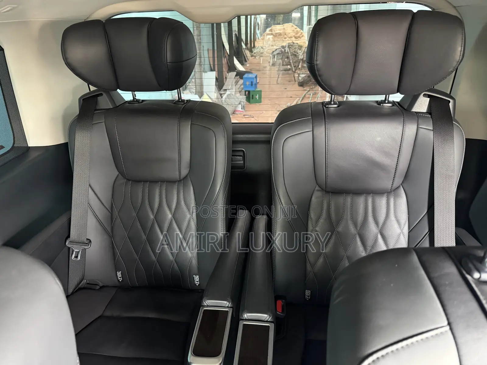 Toyota Granvia 2023 Black
