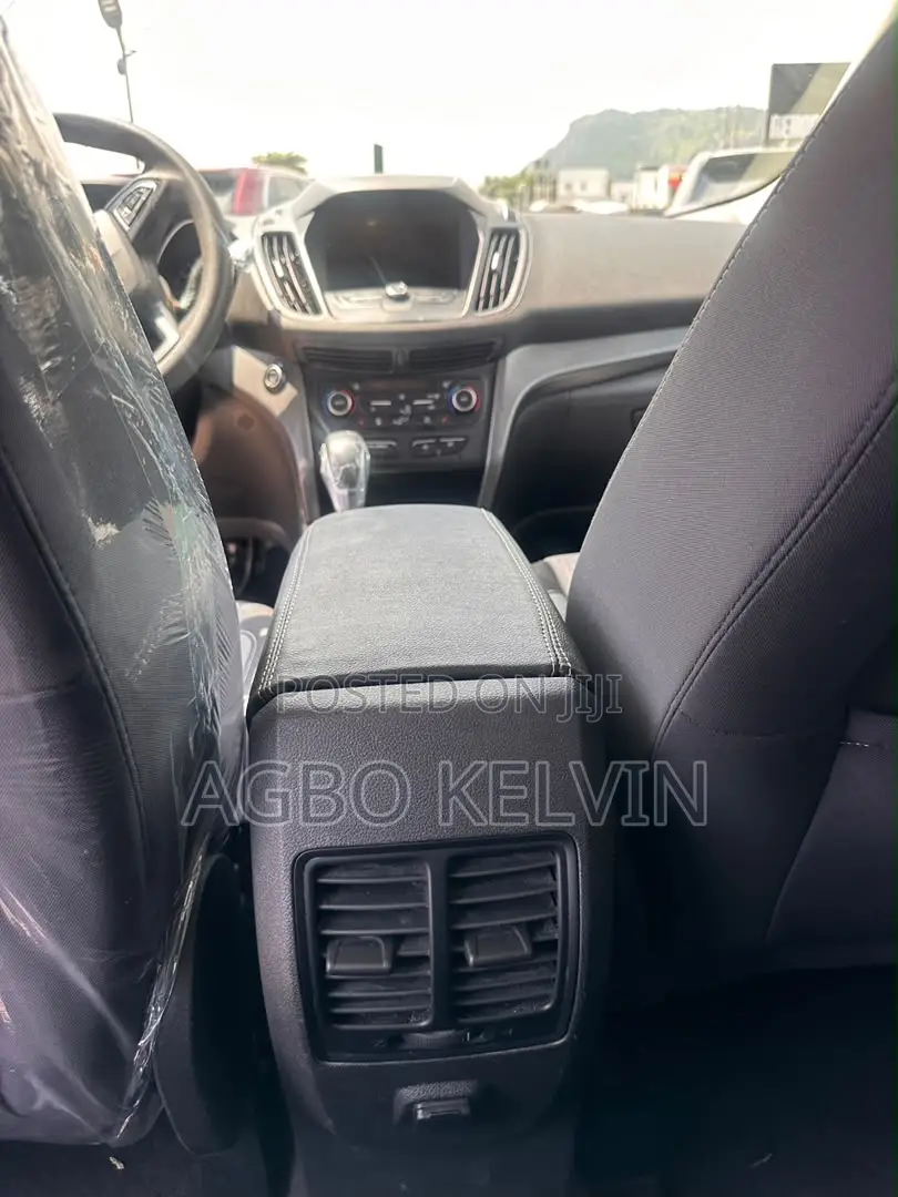 Ford Escape 2019 Gray