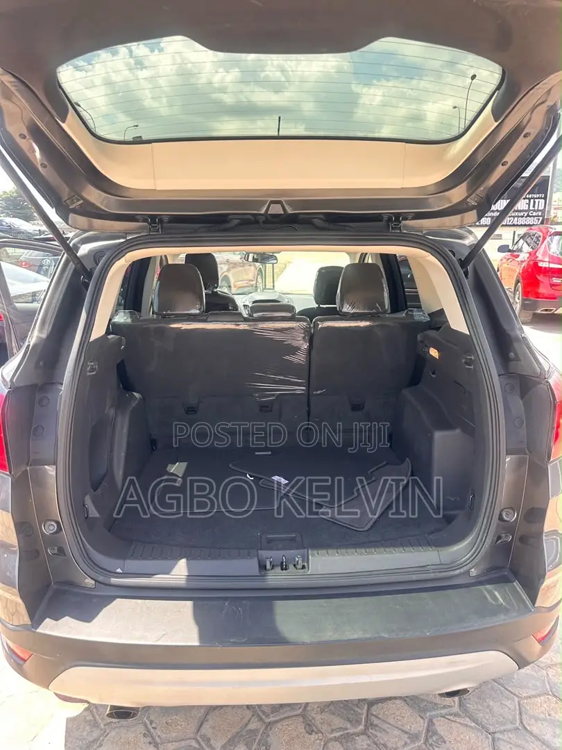 Ford Escape 2019 Gray
