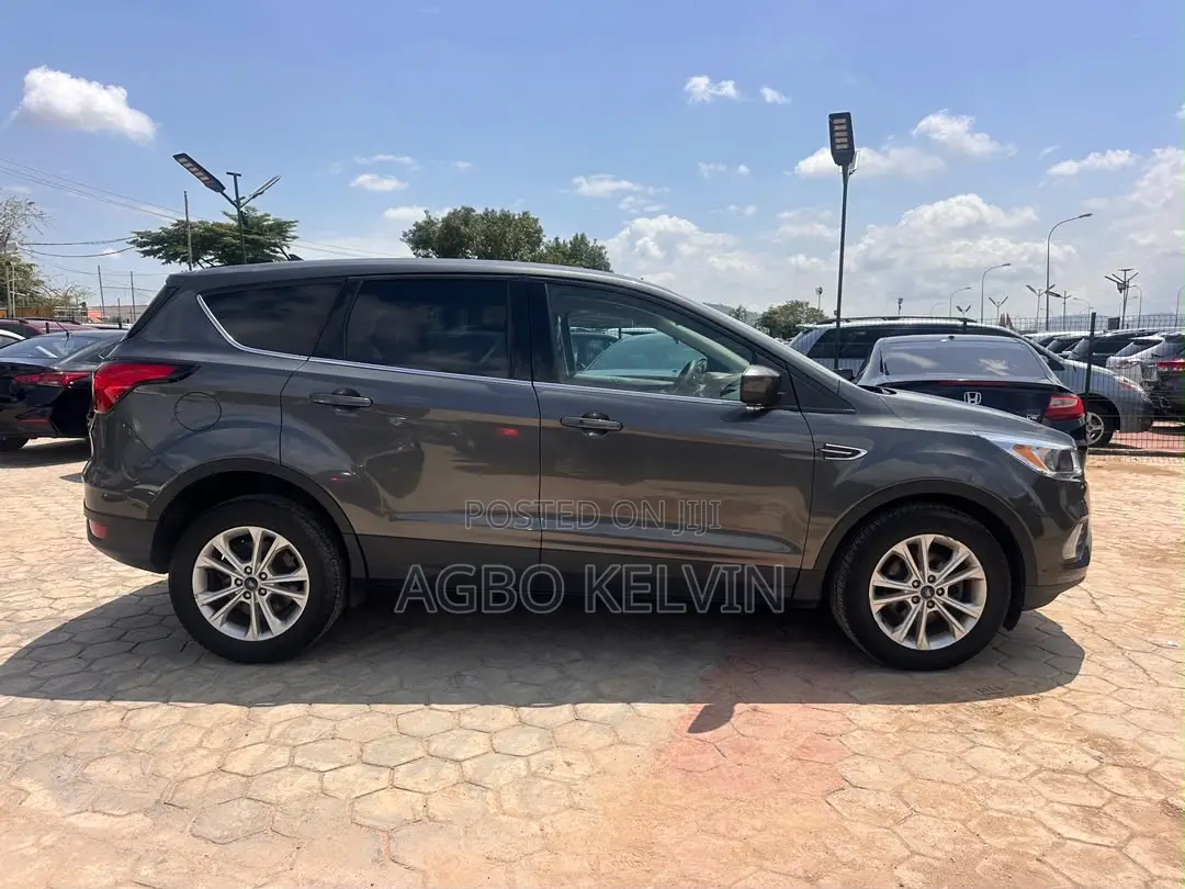 Ford Escape 2019 Gray