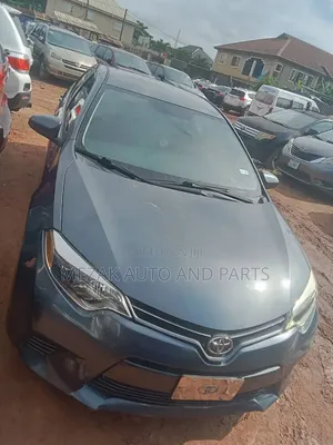 Toyota Corolla 2016 Gray