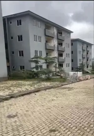 3bdrm Apartment in Ipaja Road for sale