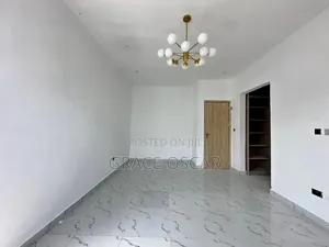 4bdrm Duplex in Lekki Expressway for rent