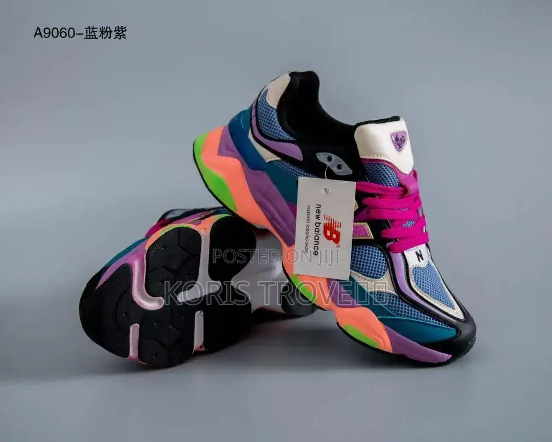 High Quality Sneakers