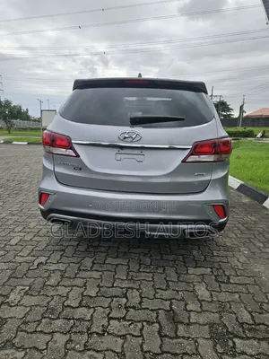 Hyundai Santa Fe 2019 Silver