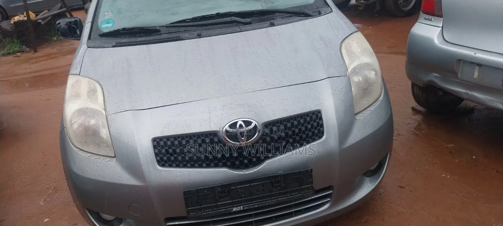 Toyota Yaris 2008 Gray