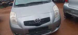 Toyota Yaris 2008 Gray
