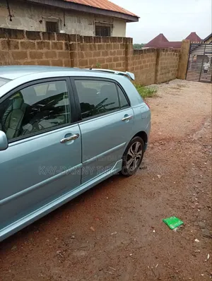 Toyota Verso 2009 Blue