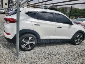Hyundai Tucson 2015 White