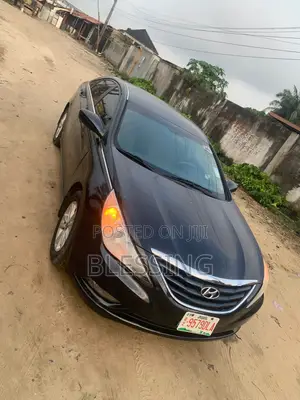 Hyundai Sonata 2012 Black