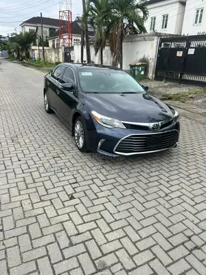 Toyota Avalon Limited FWD Sedan (3.6L 6cyl 6A) 2016 Gray
