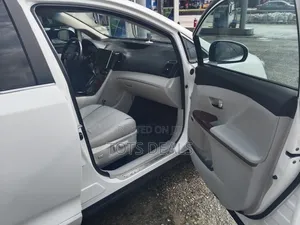 Toyota Venza V6 2011 White