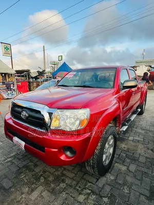 Toyota Tacoma 2010 Red