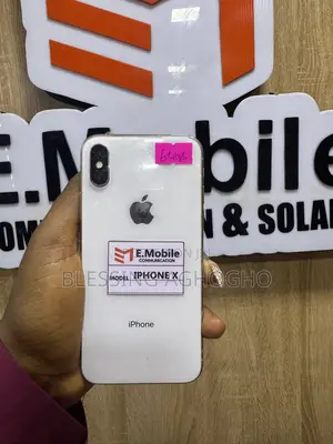 Apple iPhone X 64 GB White
