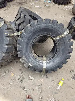 Brand New 20.5/70-16 R-3 Industrial Tyre (Tubeless)