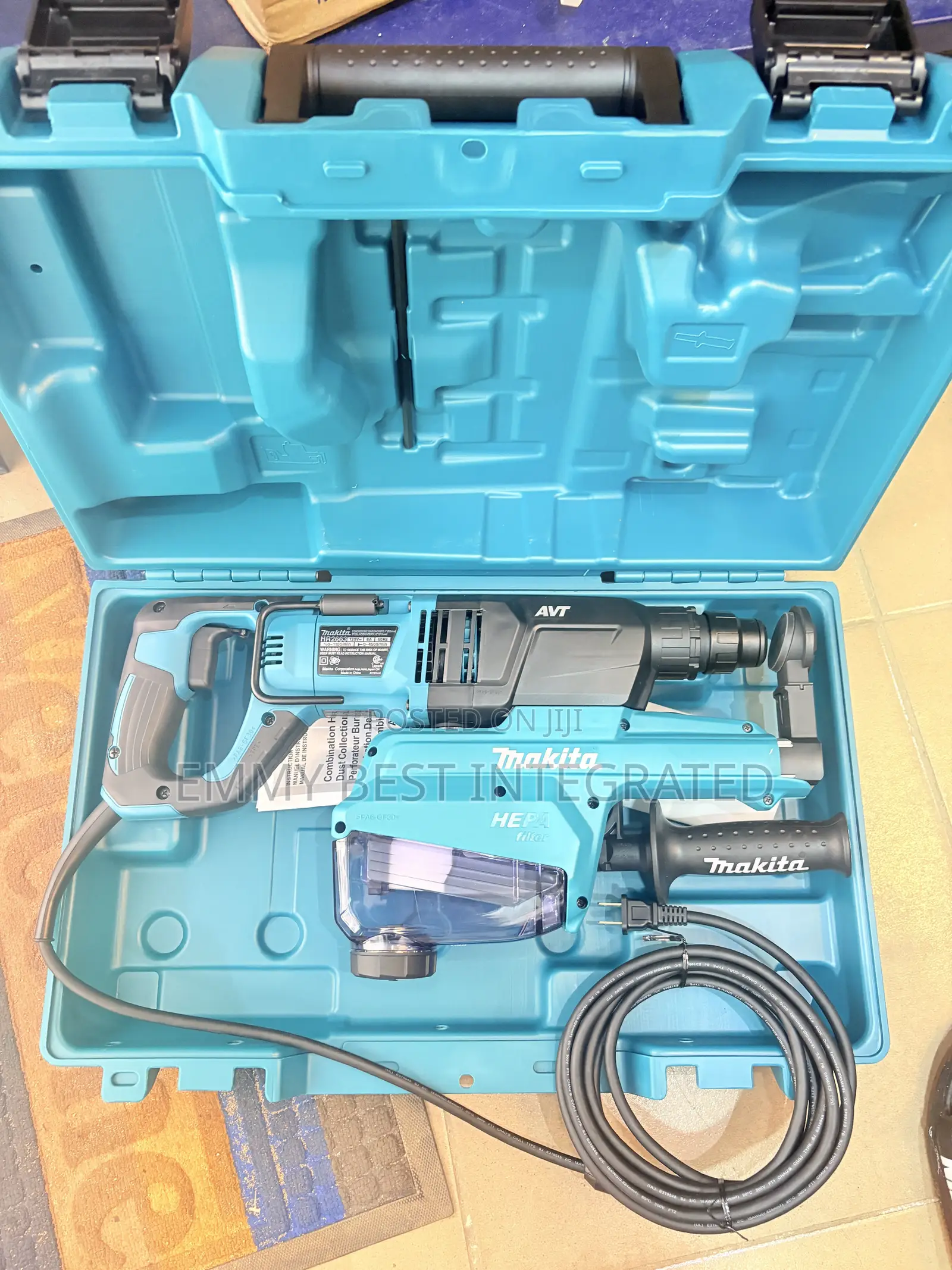 Makita HR2661