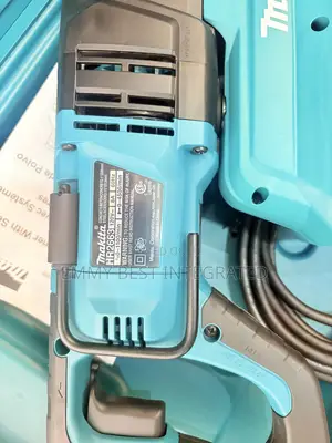 Makita HR2661