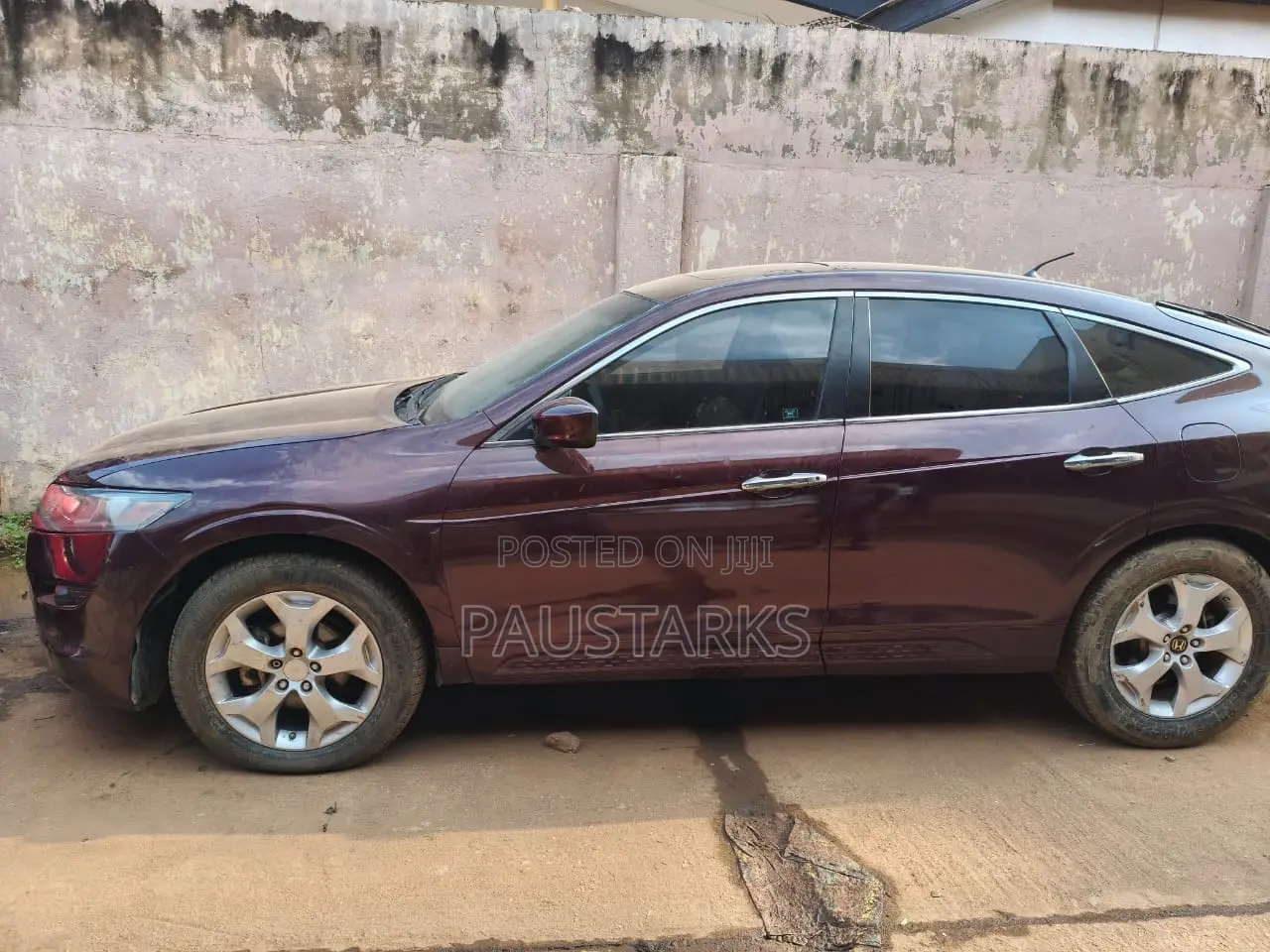 Honda Crosstour 2012 Brown