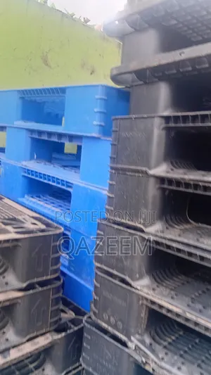 Original and Strong Blue Pallets