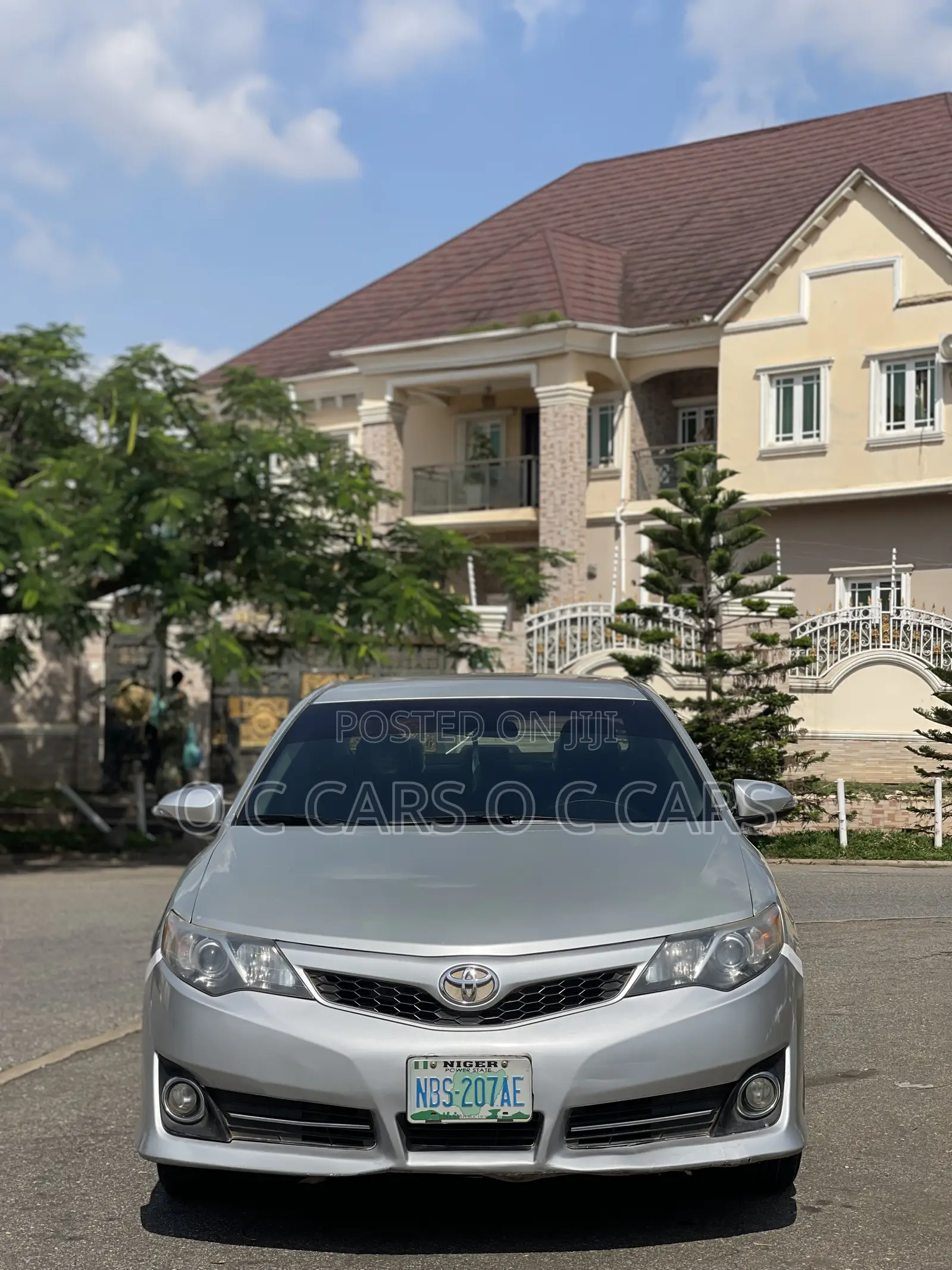 Toyota Camry 2013 Silver