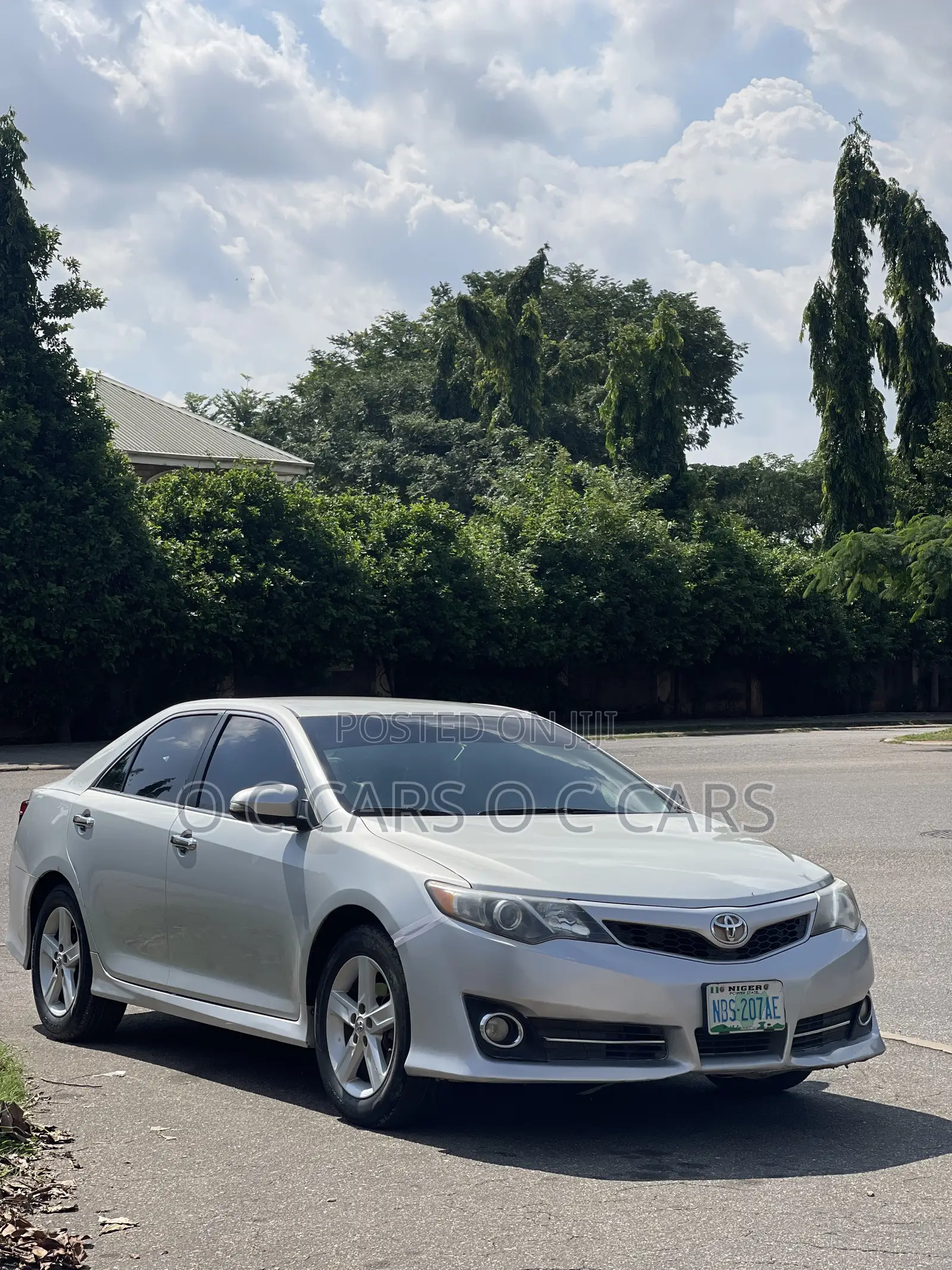 Toyota Camry 2013 Silver